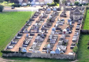 Photo a&eacute;rienne du cimeti&egrave;re